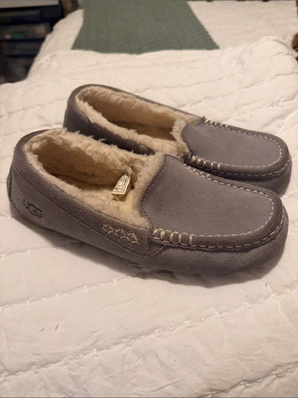 UGG Women’s Ansley Moccasins